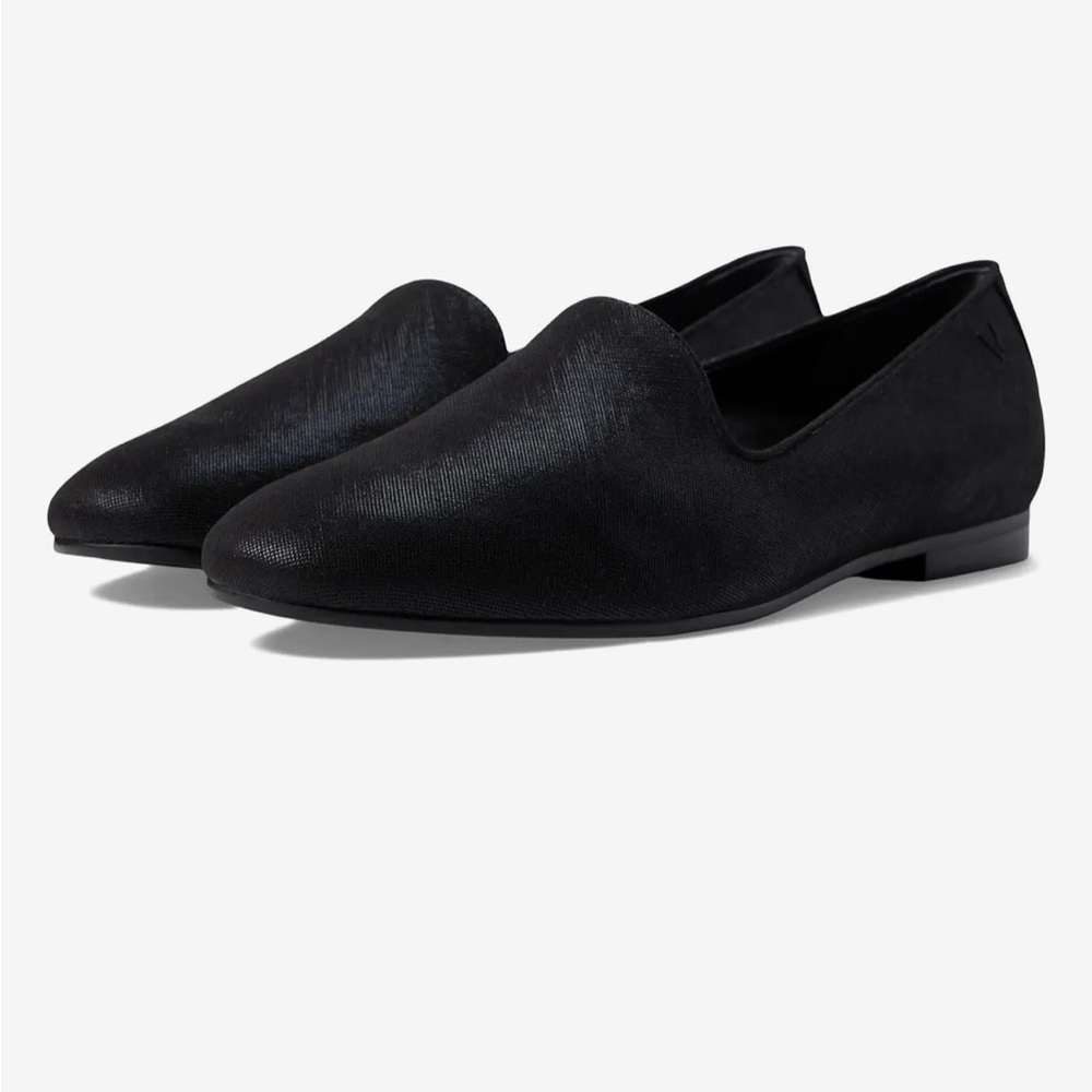 Vionic Willa II black slip on shoes